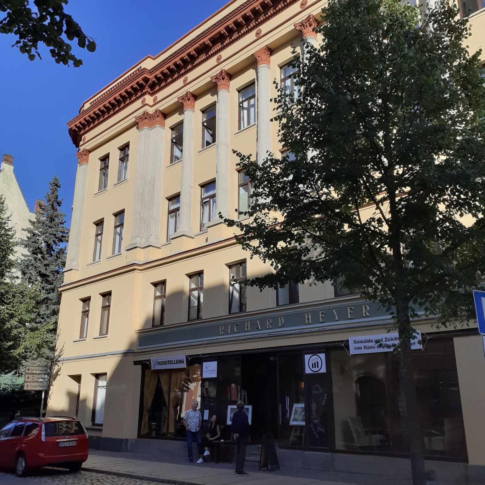 Heyerhaus Apartment